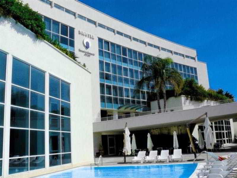 Nicotel Hotel