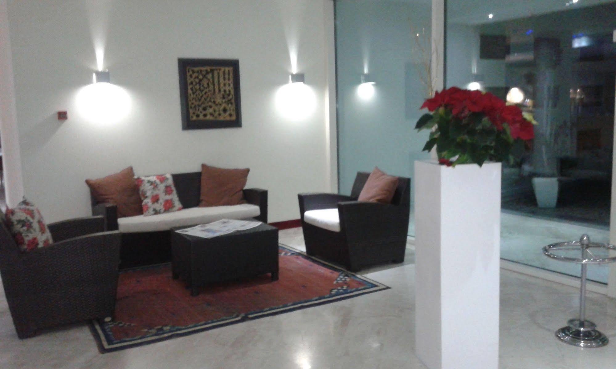 Nicotel Hotel